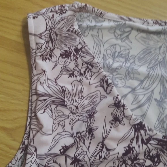 Cleo tank - Picture 2 of 6